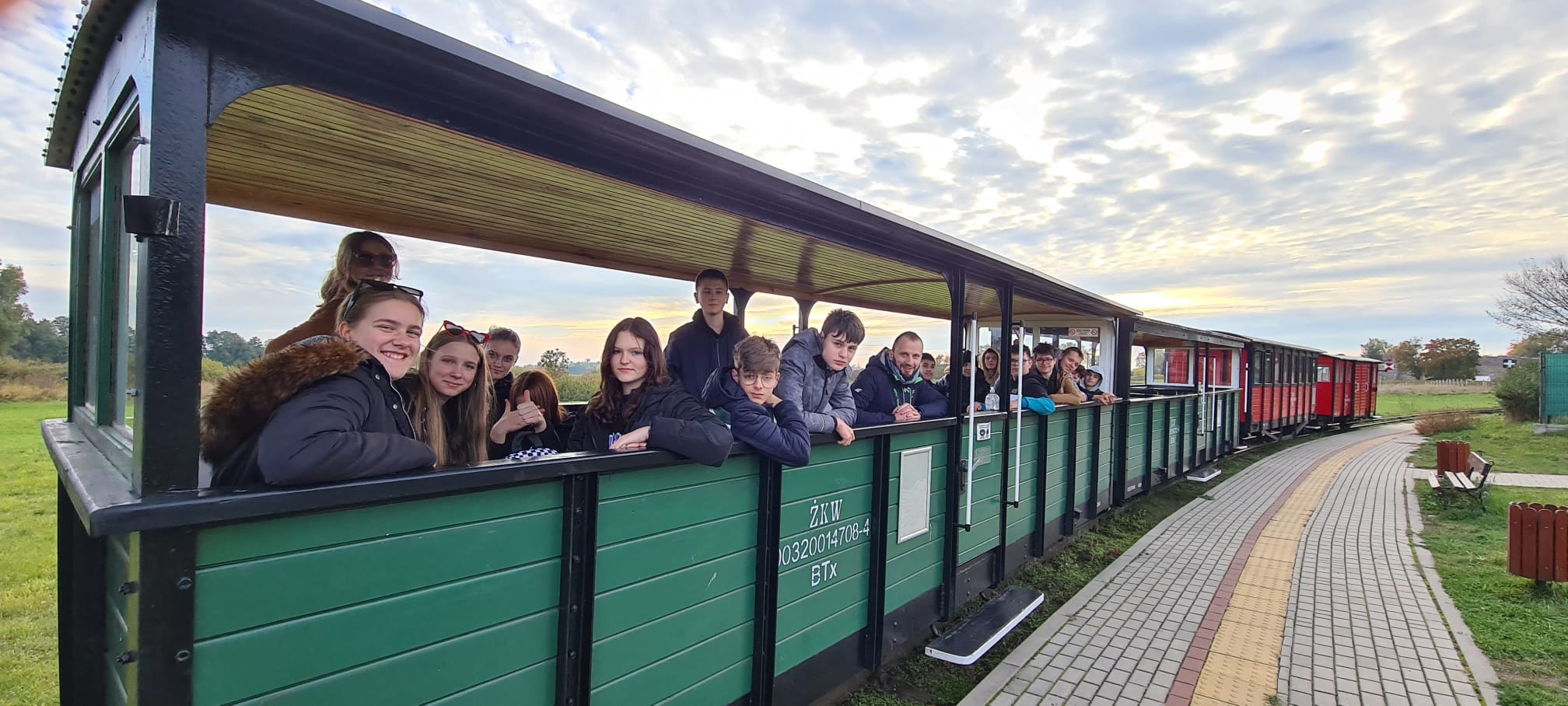 wycieczka szkolna szlak piastowski 3 dniowa