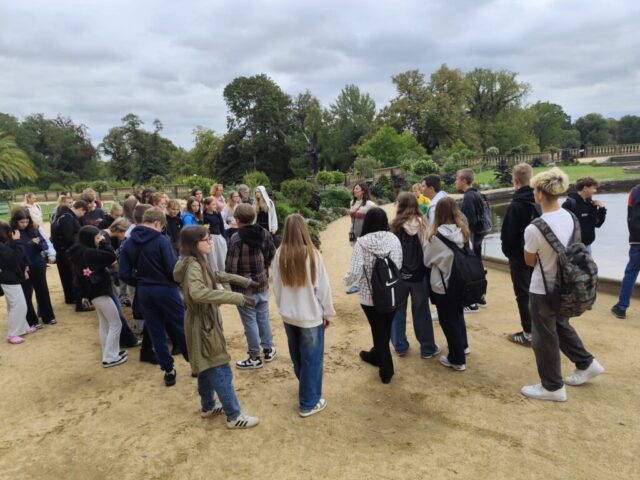 Wycieczka klasowa do Poczdamu. Babelsberg Wycieczka klasowa do Poczdamu. Filmpark Babelsberg i świat filmu.