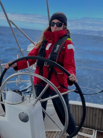 manewry portowe. rejs szkoleniowy na kanarach. jachtowy sternik morski